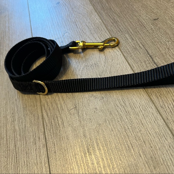 (3 for $15) Black and Gold dog leash - Picture 3 of 3